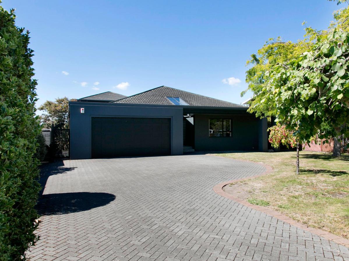 Taupo Escape - Rainbow Point Holiday Home Luaran gambar