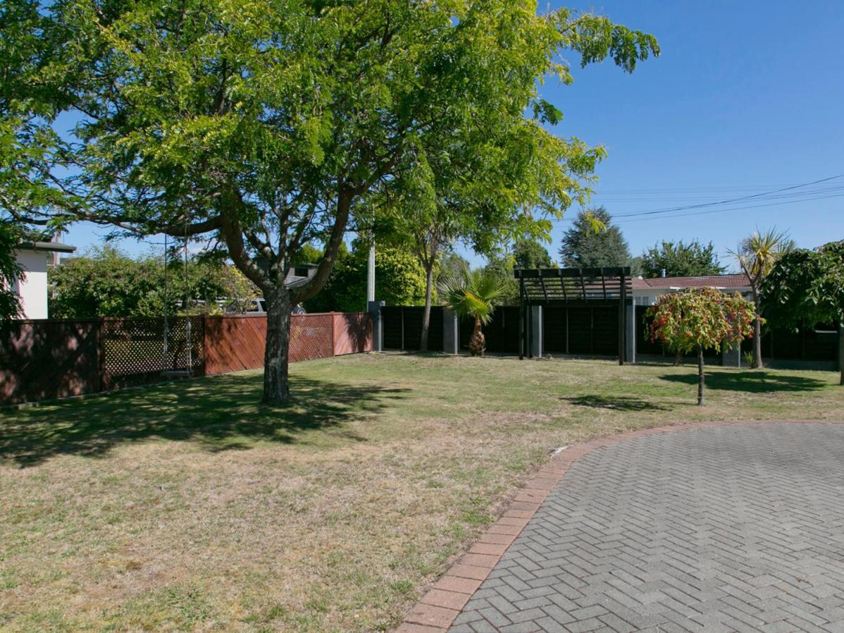 Taupo Escape - Rainbow Point Holiday Home Luaran gambar